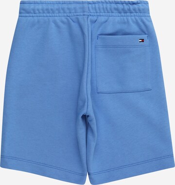 TOMMY HILFIGER Regular Shorts in Blau