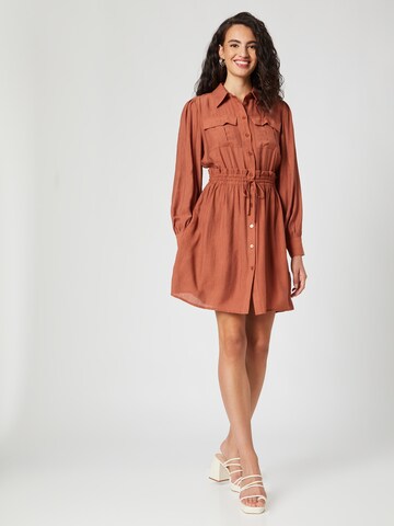 Robe-chemise 'Maria' Guido Maria Kretschmer Women en marron