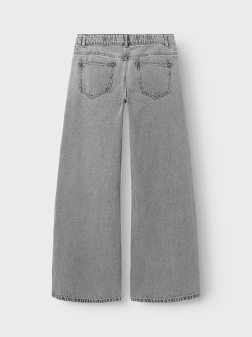 Wide leg Jeans 'NLFKIZZA' di LMTD in grigio