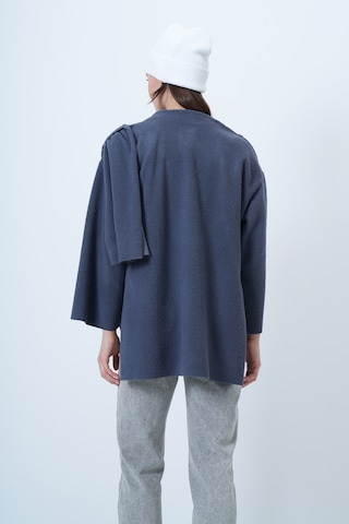Cape Trend Alaçatı Stili en gris
