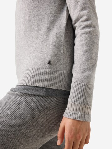 BOGNER Sweater 'Vanessa' in Grey
