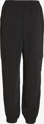 VILA Tapered Cargohose in Schwarz