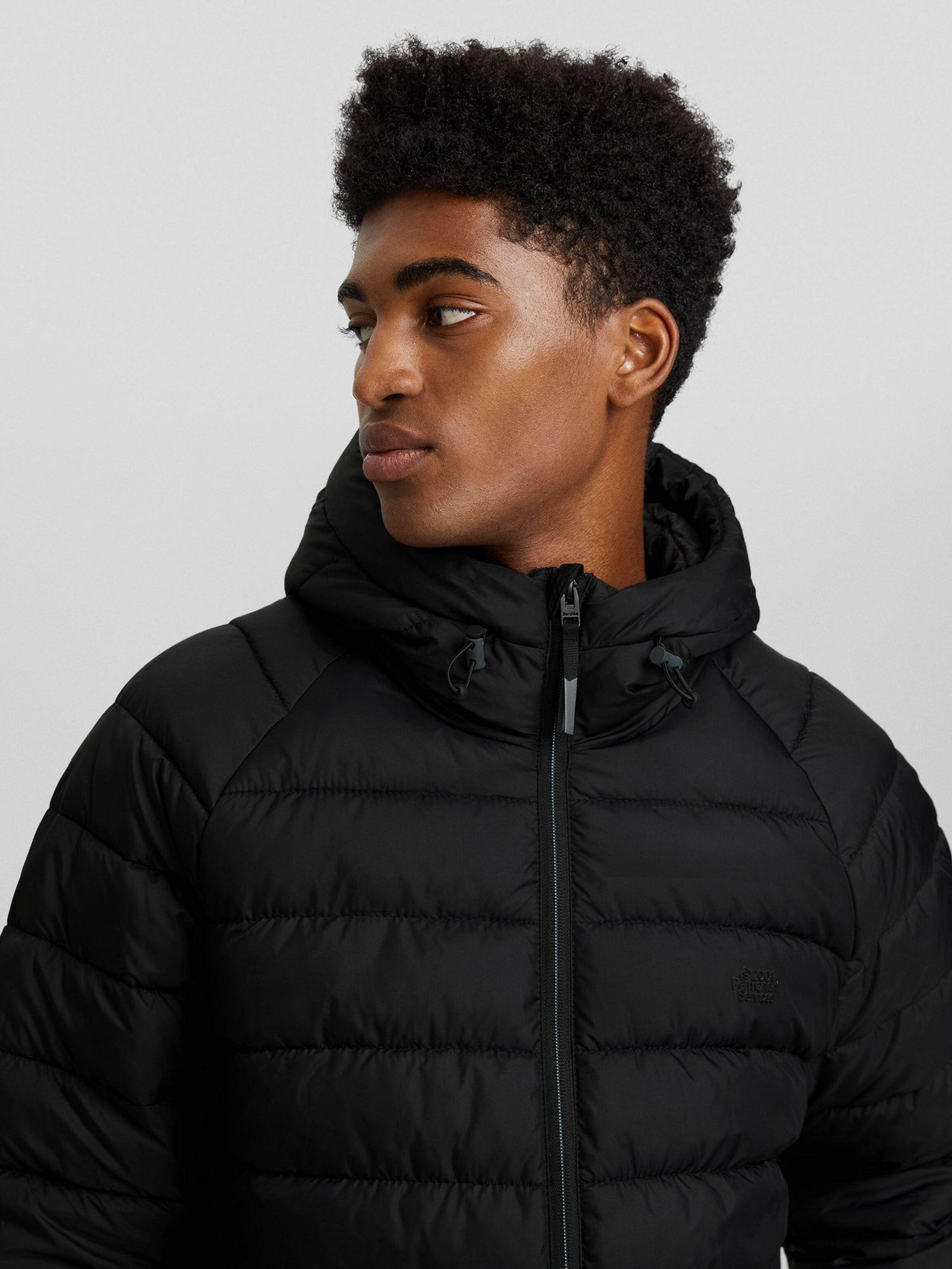 Bershka hooded puffer jacket hotsell in black