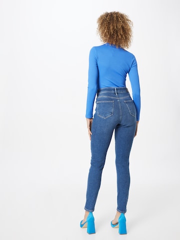 Skinny Jeans de la Mavi pe albastru