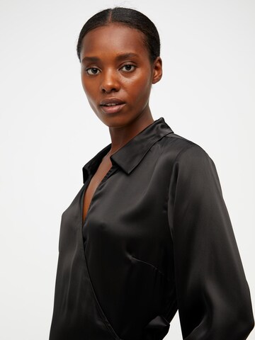 Robe-chemise 'Tania' OBJECT en noir