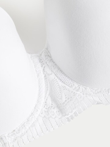 Marks & Spencer T-shirt Bra in White