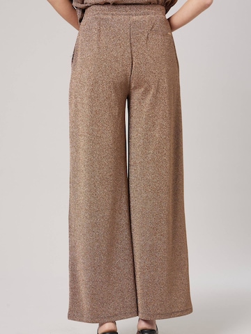 Loosefit Pantalon Deeluxe en marron
