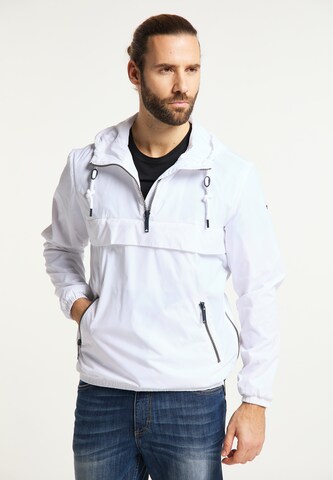 DreiMaster Maritim Between-Season Jacket in White: front