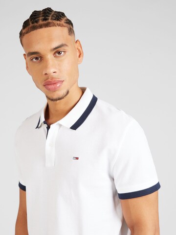 Tommy Jeans T-shirt i vit