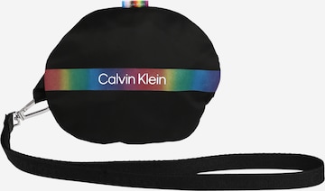 Calvin Klein قبعة بلون أسود