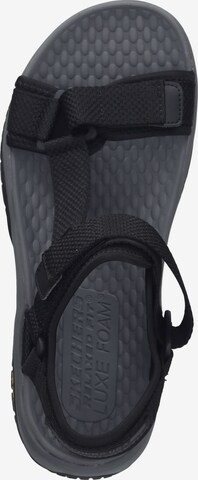 SKECHERS Sandale in Schwarz