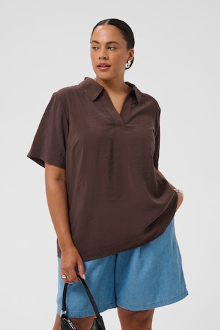 KAFFE CURVE - Blusa 'Odetha' en marrón: frente