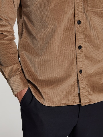Comfort fit Camicia di Shiwi in marrone