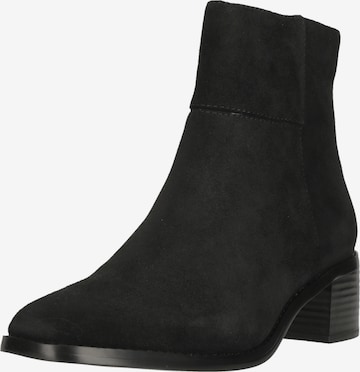 CLARKS Stiefelette 'Wrenn Top' in Schwarz: Vorderseite
