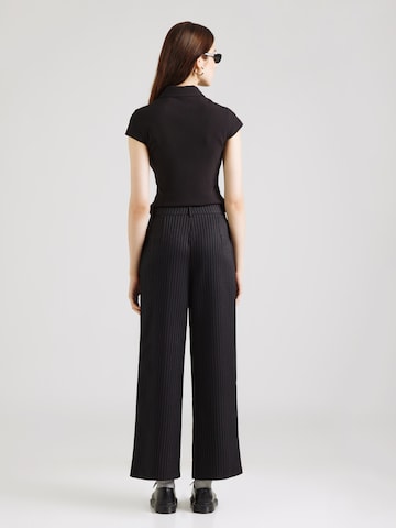 Wide leg Pantaloni cutați 'ONLREINA' de la ONLY pe negru