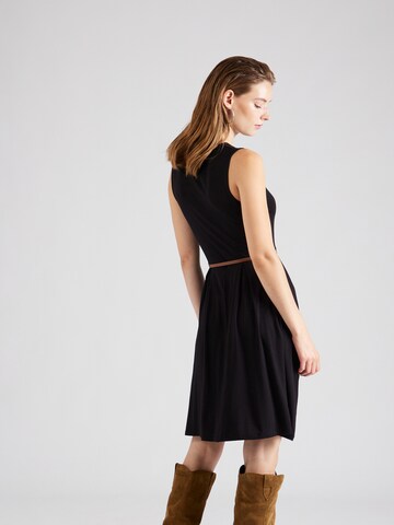 Robe 'Heather' ABOUT YOU en noir