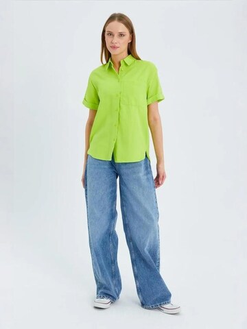 Maglietta di MixRay in verde
