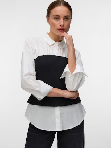 VERO MODA Blouse 'JANIKA' in White: front