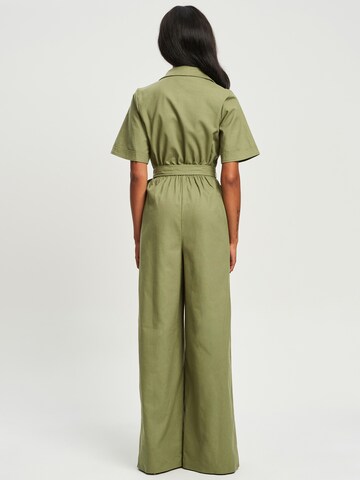 Calli Jumpsuit 'HARRIOT' in Groen: terug