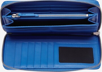 Liebeskind Berlin Wallet in Blue