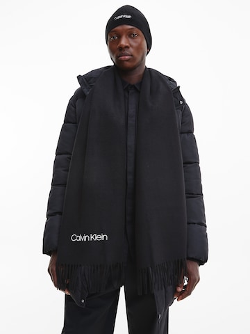 Bonnet Calvin Klein en noir : devant