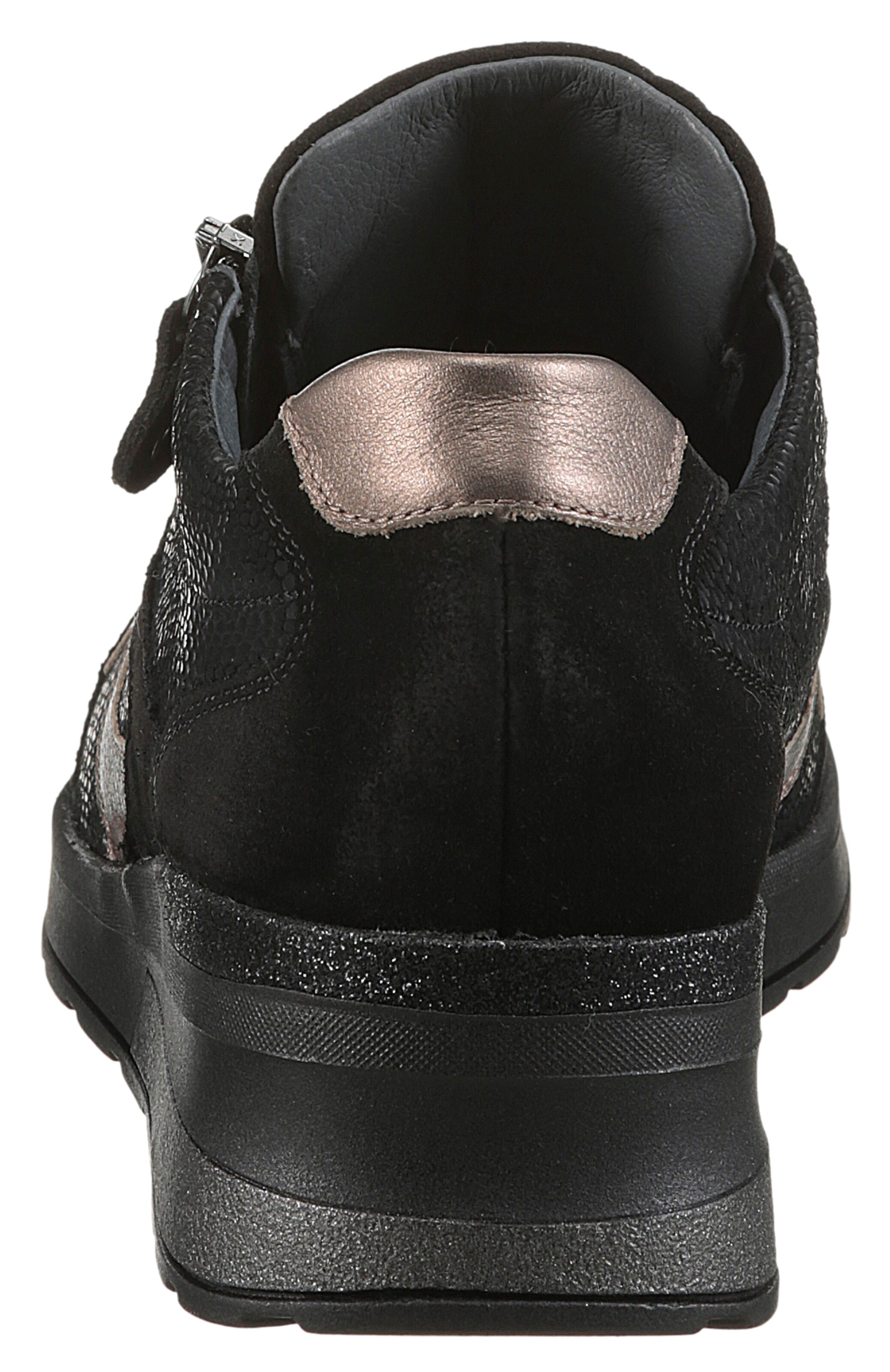 WALDLÄUFER Sneakers in Black