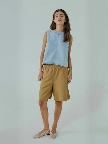 NORR Regular Broek ' Mille ' in Beige: voorkant