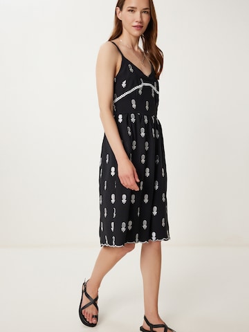 Happiness İstanbul Kjole i sort