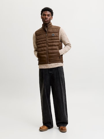 JACK & JONES Mellény 'JJEKINGSLEY' - barna