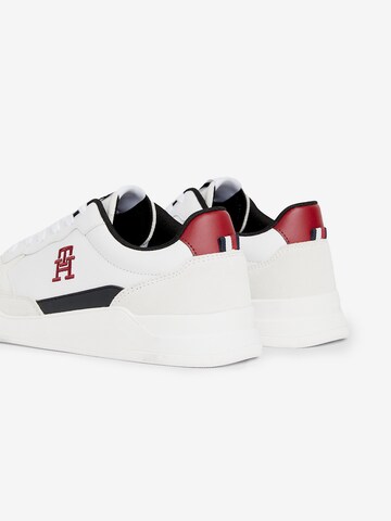 TOMMY HILFIGER Sneaker low i hvid