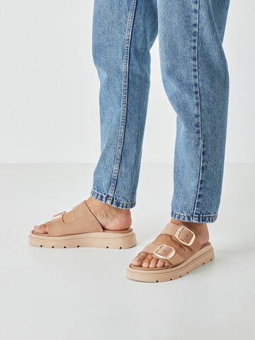 Tamaris Pantolette in Grau