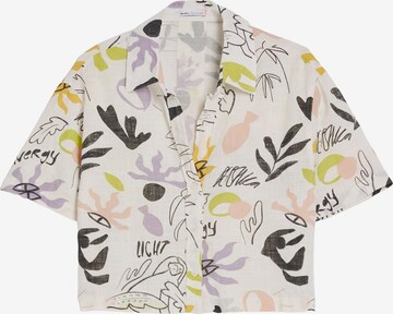 Bershka Blouse in Zwart: voorkant