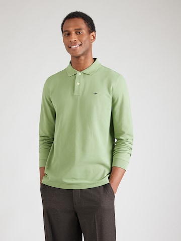 FYNCH-HATTON - Camisa em verde: frente