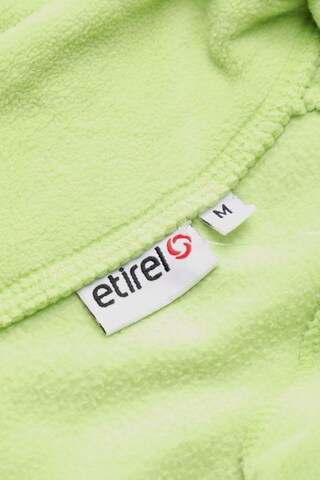 Etirel Sweater & Cardigan in M in Green