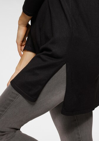 LAURA SCOTT Sweater in Black