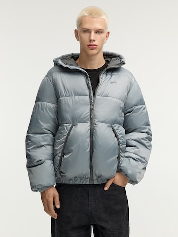 Pull&Bear Jacke in Grau: Vorderseite