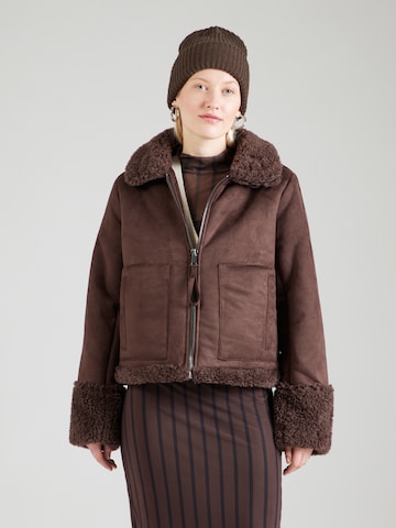 NÜMPH Φθινοπωρινό και ανοιξιάτικο μπουφάν 'OLI' σε καφέ: μπροστά