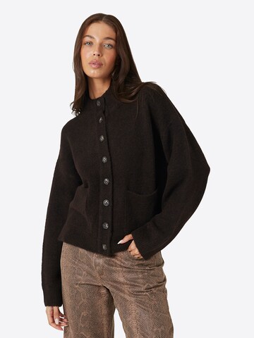 Sweat-shirt BRAVE SOUL en marron : devant
