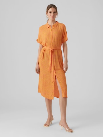 Robe-chemise VERO MODA en orange : devant