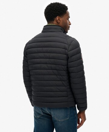 Veste d’hiver 'Fuji Lite' Superdry & Co en noir