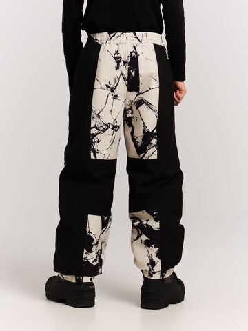 PROTEST Regular Workout Pants 'PRTWitton JR' in White