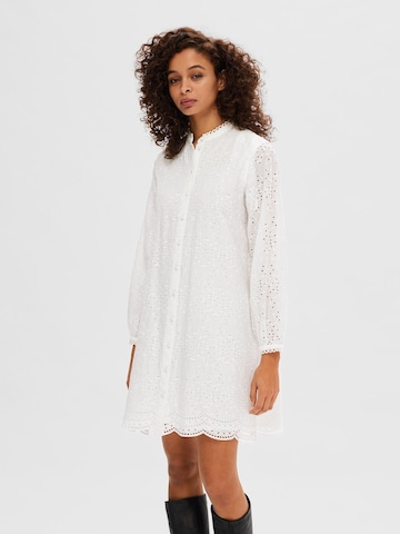 Robe-chemise 'Tatiana' SELECTED FEMME en blanc : devant