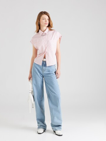 ABOUT YOU Blouse 'Piper' in Pink