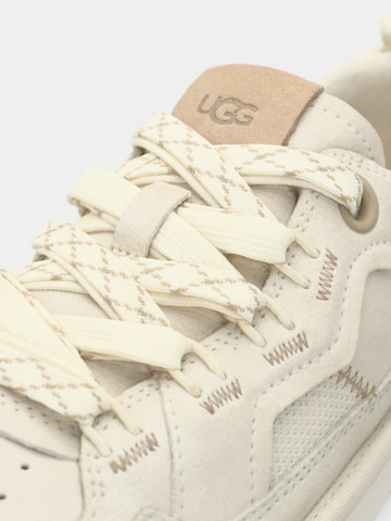 Baskets basses 'Minimel' UGG en beige