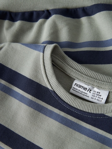 Sweat NAME IT en gris