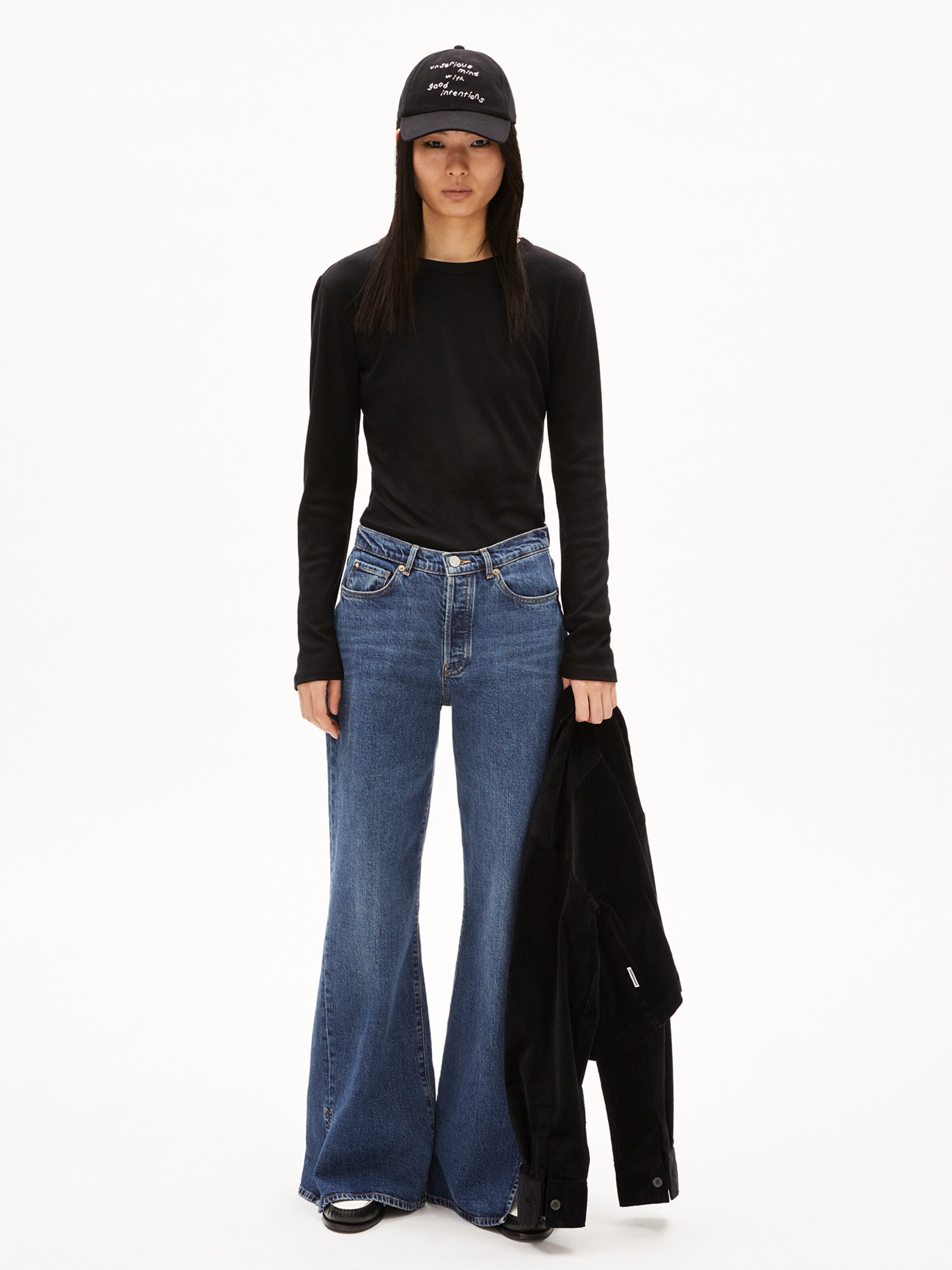 ARMEDANGELS Shirt ' MAIAA LUANNAA ' in Black: front