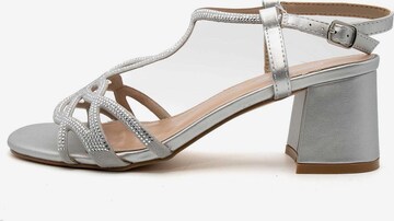 KAMMI Sandals in Silver: front