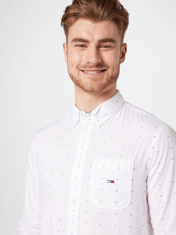 Tommy Jeans Regular fit Button Up Shirt in White