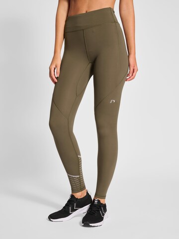 Skinny Pantalon de sport Newline en vert : devant