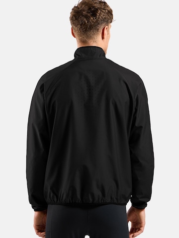 Giacca sportiva 'ESSENTIAL LIGHT' di ODLO in nero